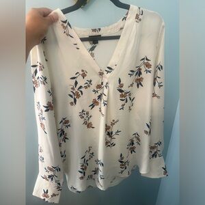Ann Taylor blouse L